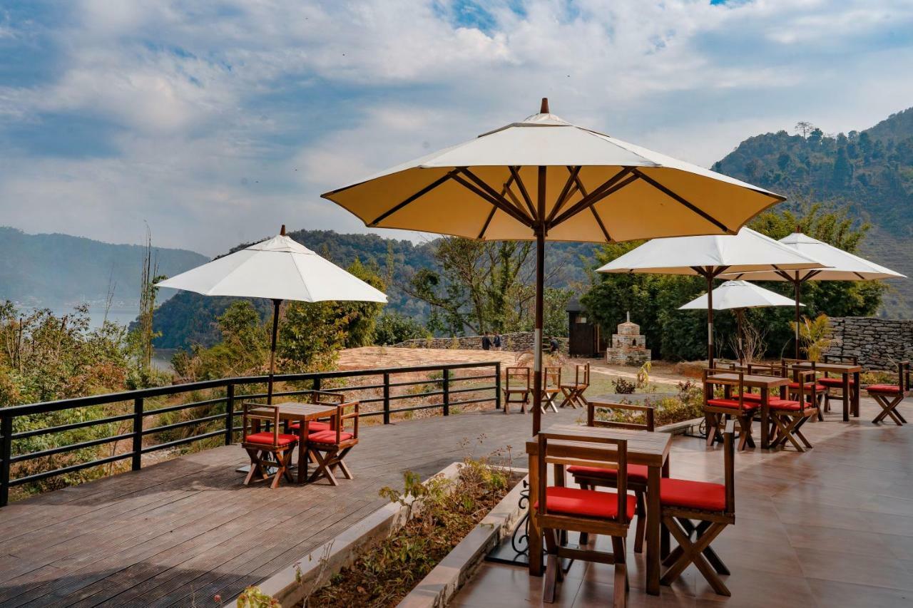 פוקהרה The Pavilions Himalayas Lake View מראה חיצוני תמונה